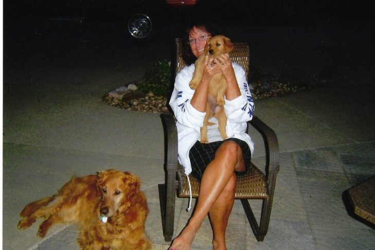 roxi_rollinger_with_her_dogs_-_300_dpi.jpg